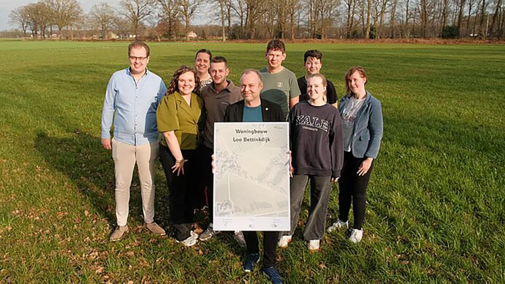 Loo bouwt zelf: 9 nieuwe woningen aan de Bettinkdijk
