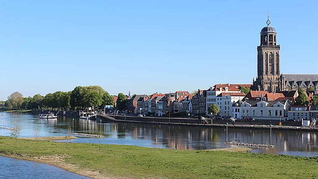 Koekstad Media voorgedragen als lokale omroep Deventer