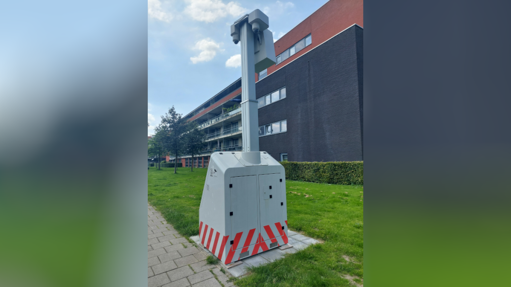 Beruchte flexflitser weer terug aan Henri Dunantlaan