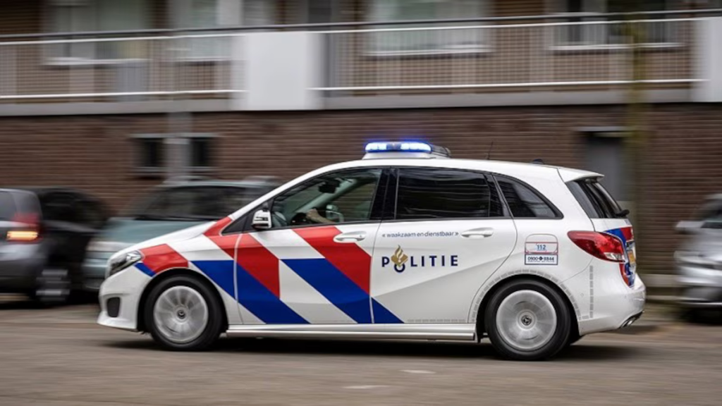 Brutale diefstal bij juwelier Deventer: gouden armband weg